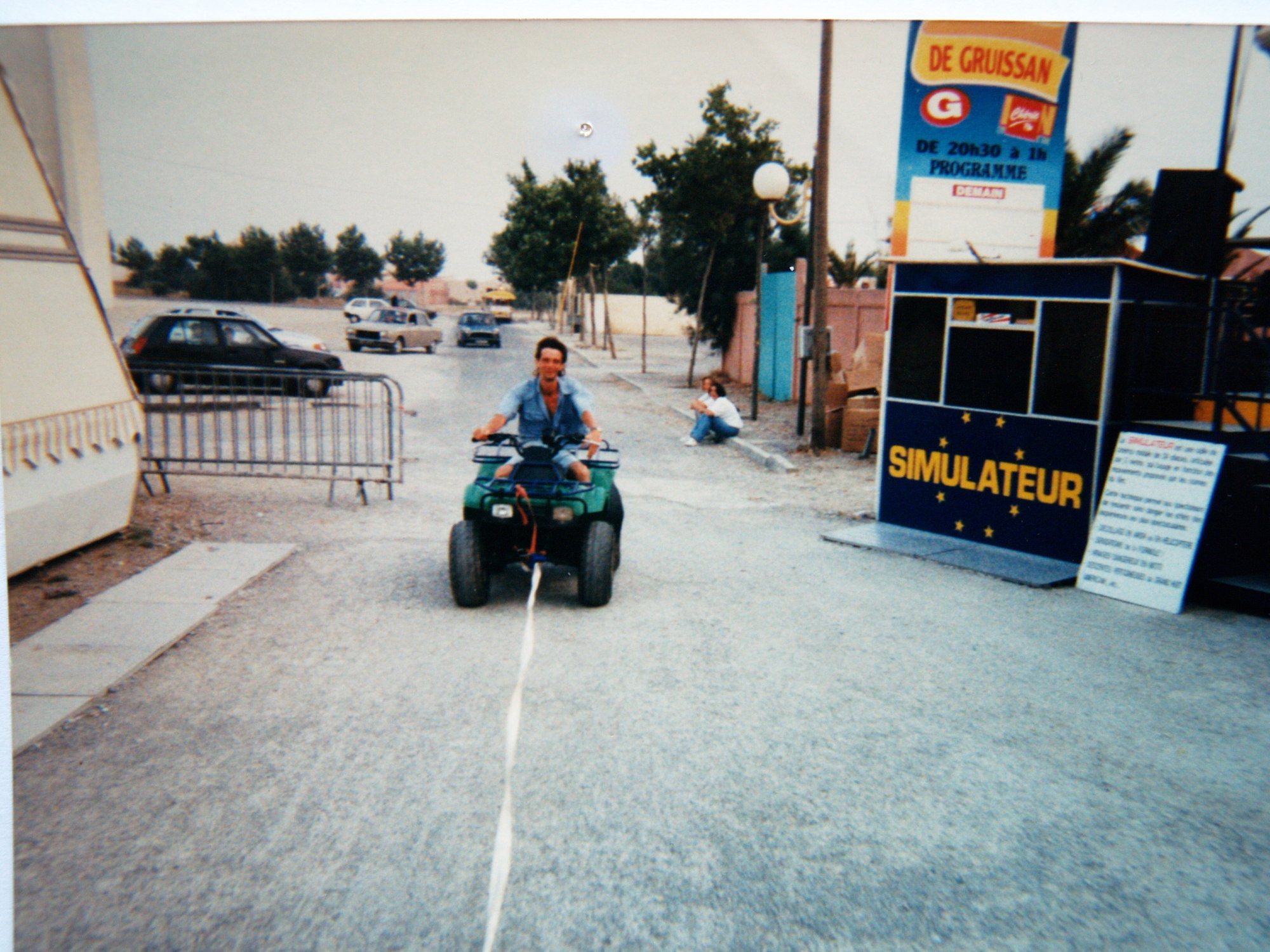 OLYMPUS DIGITAL CAMERA