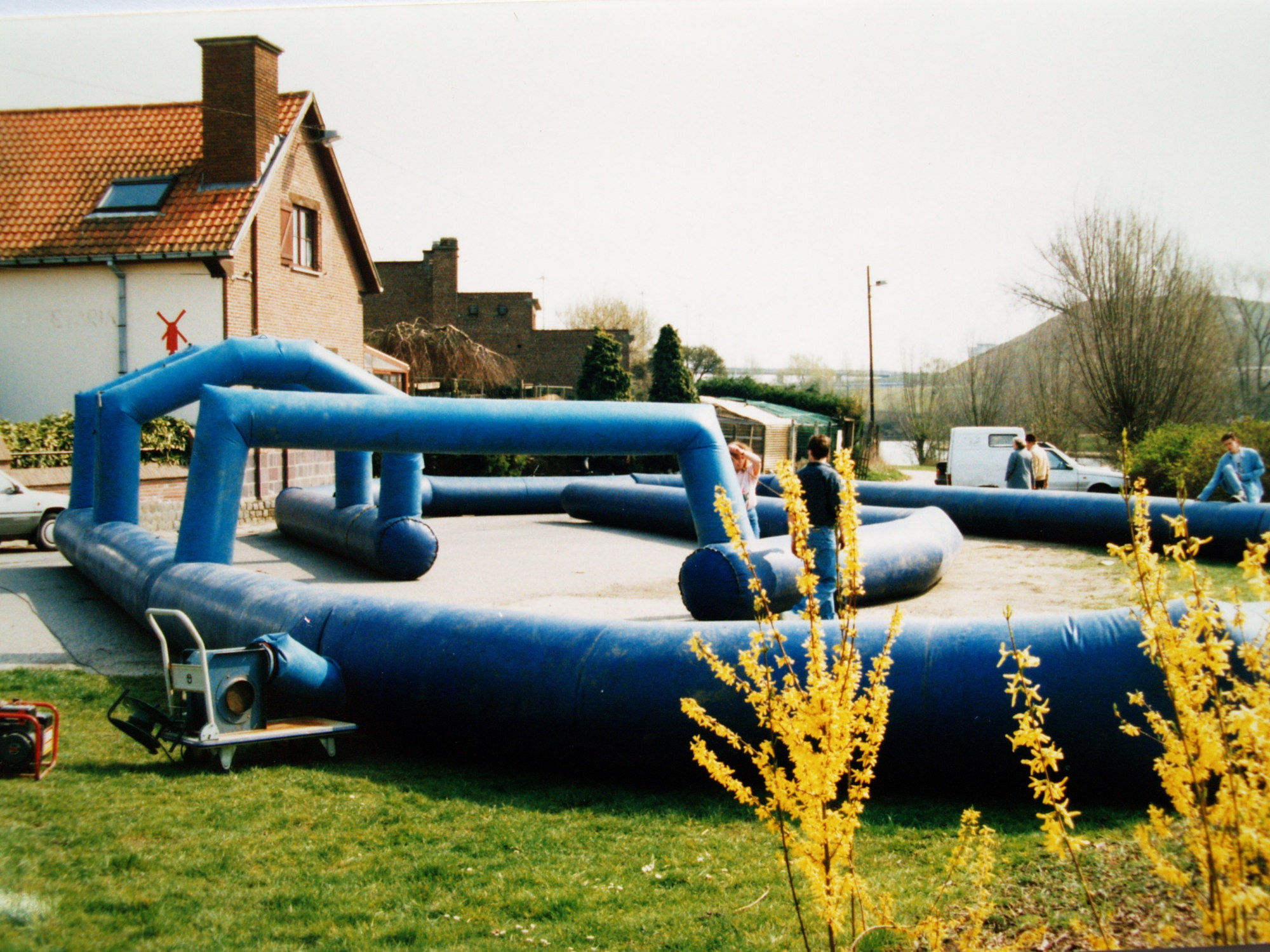 OLYMPUS DIGITAL CAMERA