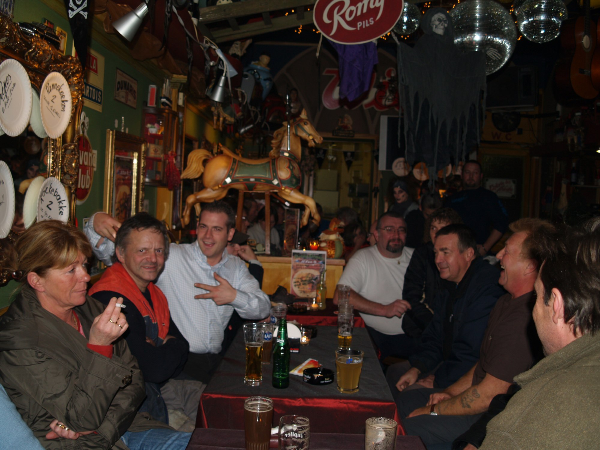 OLYMPUS DIGITAL CAMERA