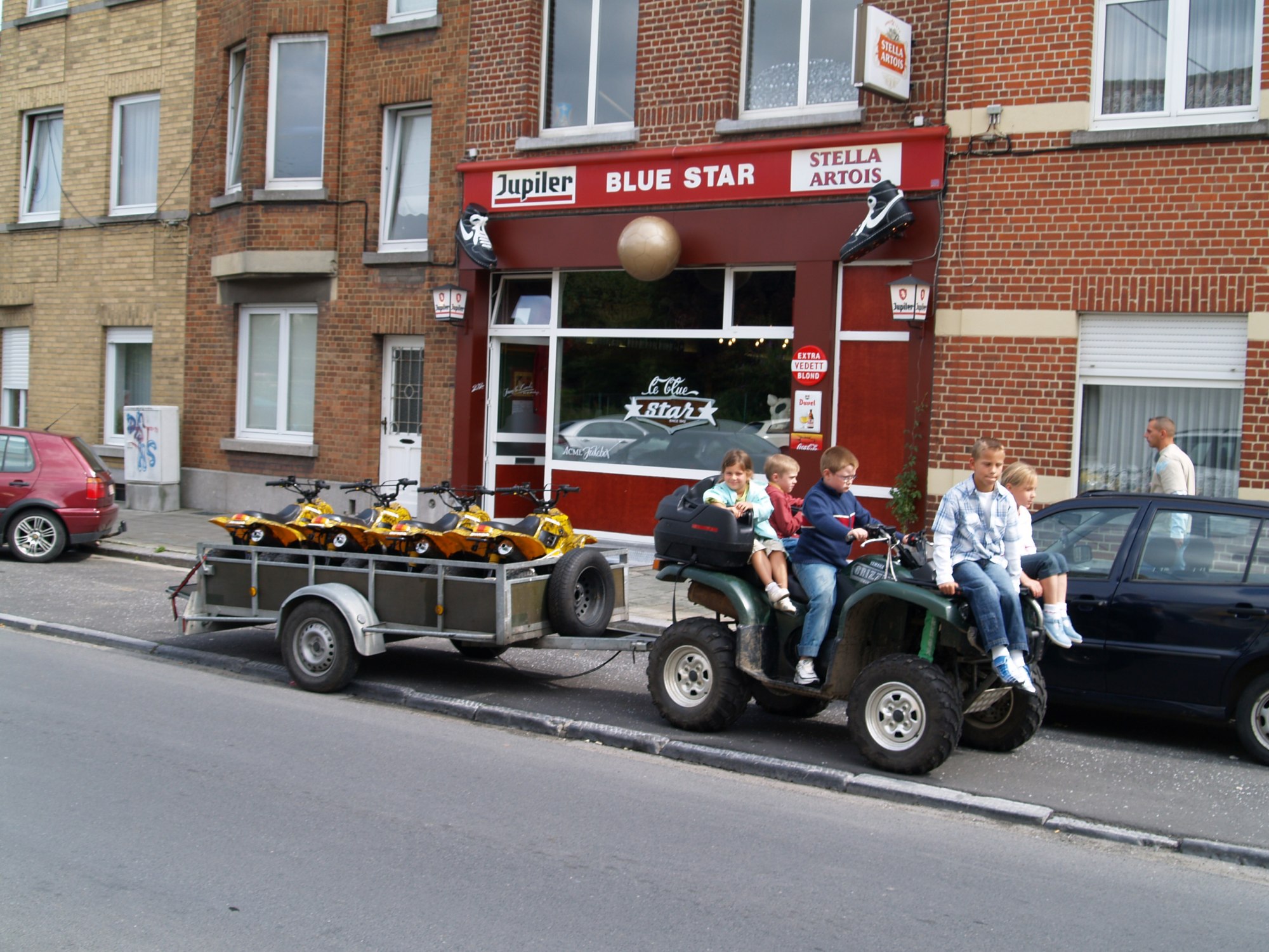 OLYMPUS DIGITAL CAMERA