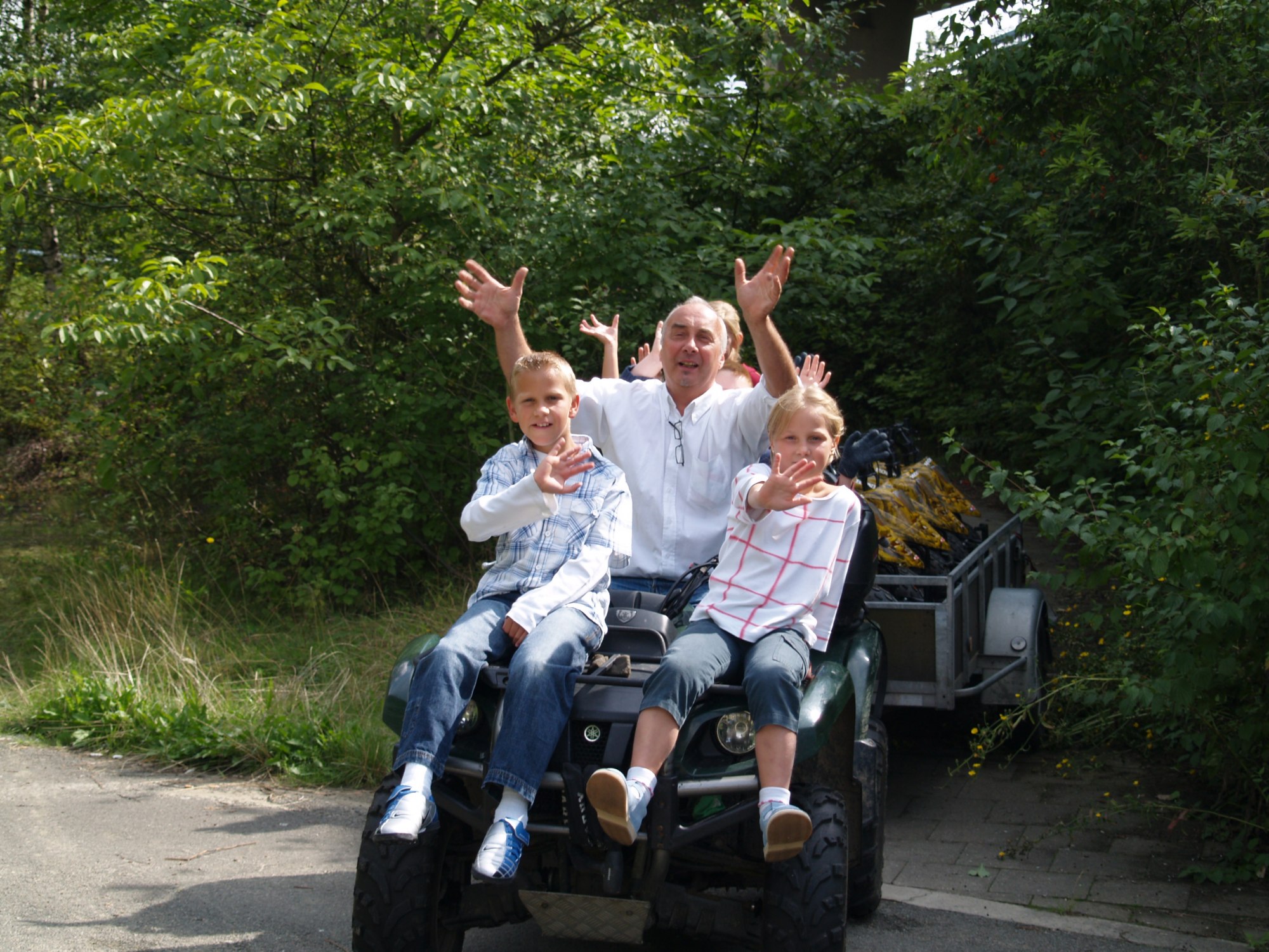 OLYMPUS DIGITAL CAMERA